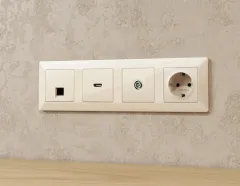 Розетка Ambrella Volt MA313005