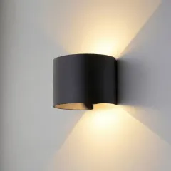 Светильник настенный Elektrostandard 1518 BLADE 3000 черный